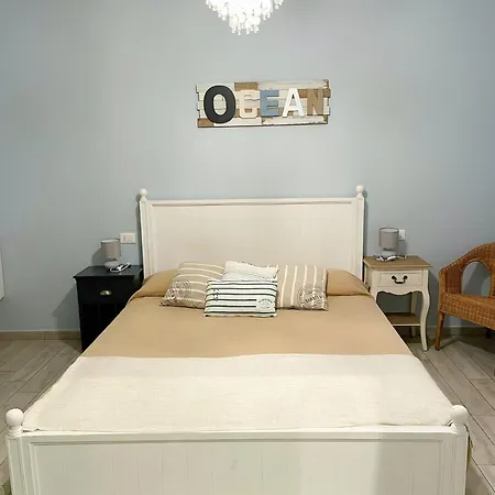 Scaletta - Stanze Con Bagno Privato E Wifi A Pochi Passi Dal Duomo 3*