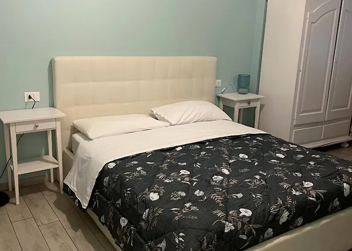 Pensionat Scaletta - Stanze Con Bagno Privato E Wifi A Pochi Passi Dal Duomo Mirandola